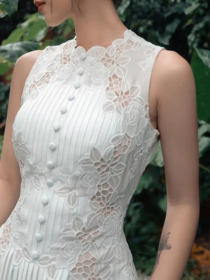 Sweet Long Pleated Lace Embroidery Dress