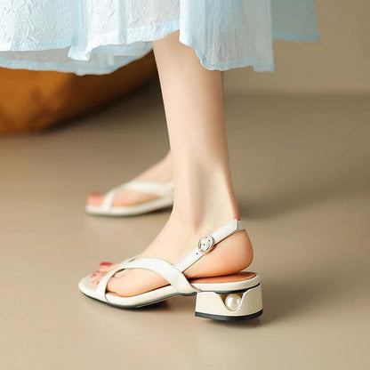 Women’s Low-Heeled Open-Toe Sandals