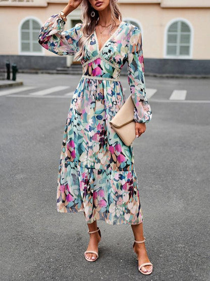 Resort V-Neck Long-Sleeved Dress